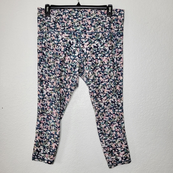 Athleta Size 2X Multicolor Printed Salutation Stash Pocket 7/8 Tights Leggings - Picture 4 of 13
